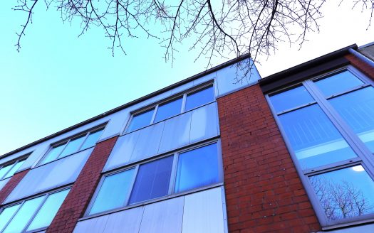 Attraktive Büro-/Praxisfläche mit vielseitigen Nutzungsmöglichkeiten!